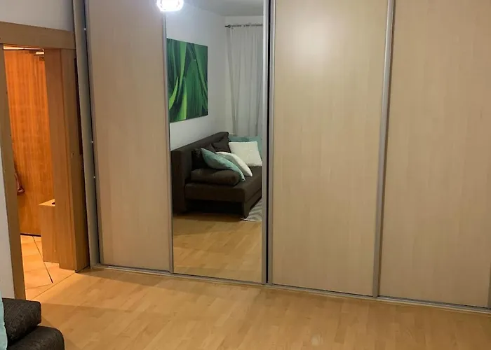 Your 10 With Parking 아파트